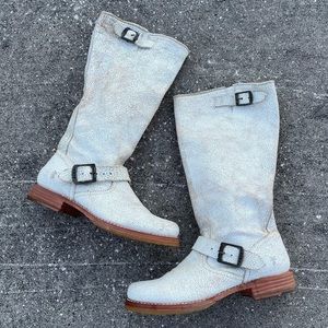 Frye Veronica Shortie White Crackle Boots